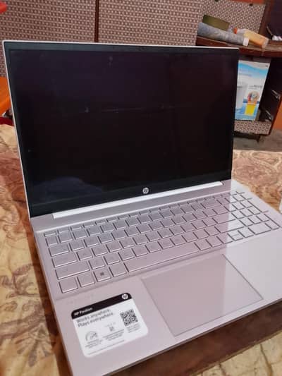 HP PAVILION