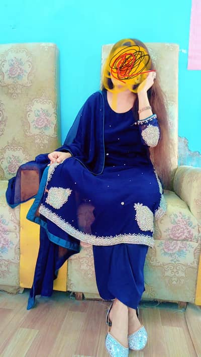 One time use dress fresh condition for sell