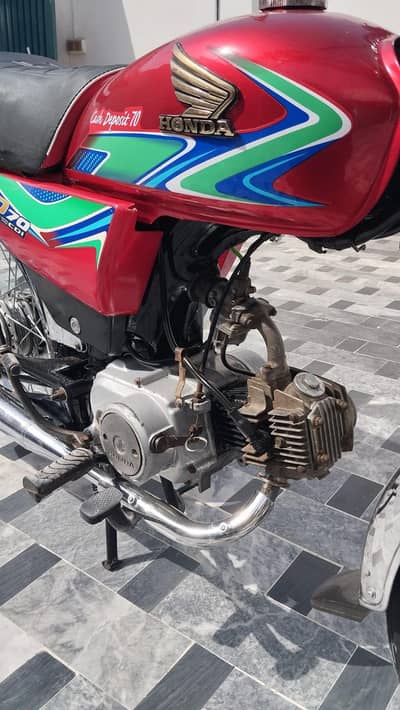 assalamualaikum Honda CD 70cc for sale 0326/680/96/51 whtsapp