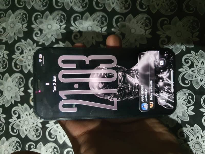 Apple iPhone 12 1