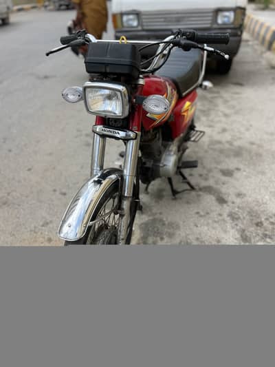 یھ    کاڑی ھ 125.2021 کے  10مھنے کھ۔   ھ