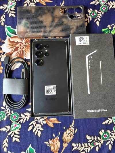 SAMSUNG S25 Ultra 12/512gb 9 months warranty official approved