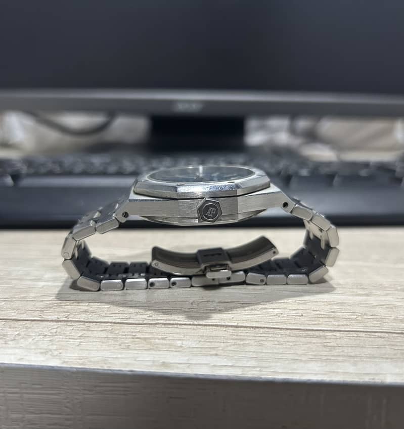 Automatic watch 2