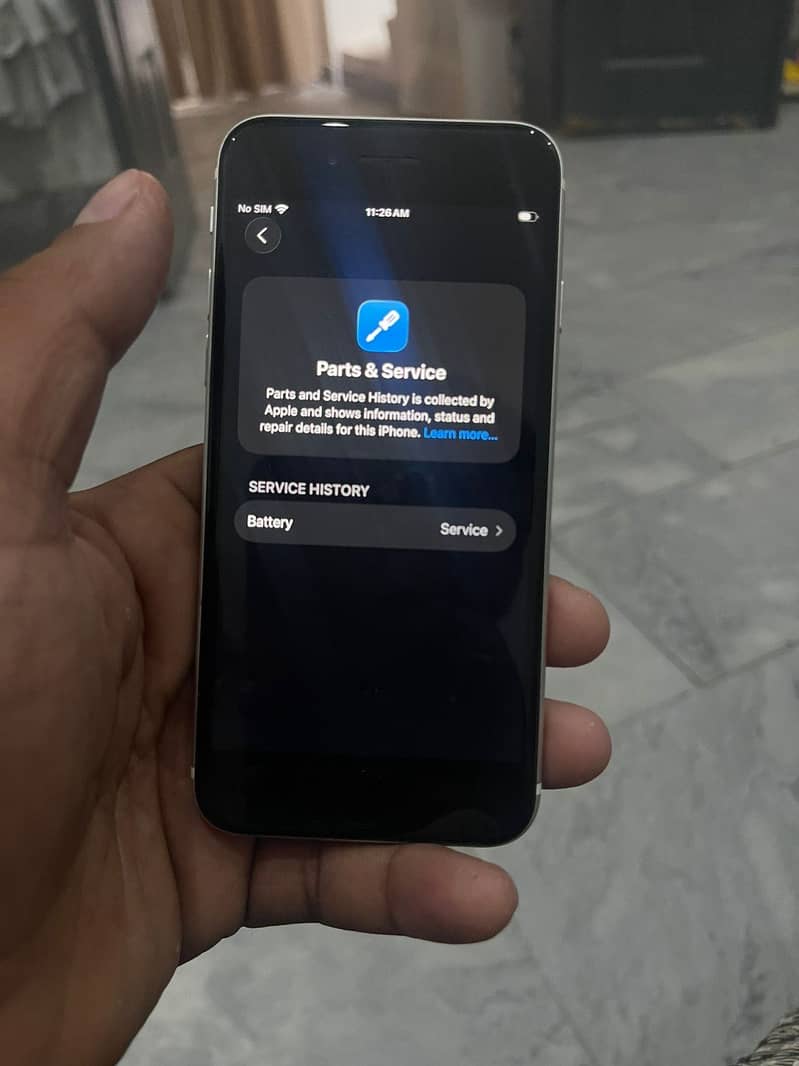 Apple iPhone SE 0