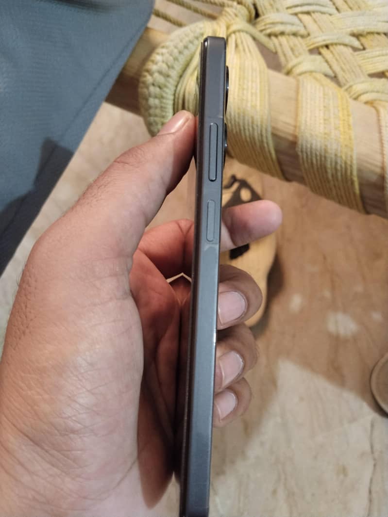 Realme Note 60x 3
