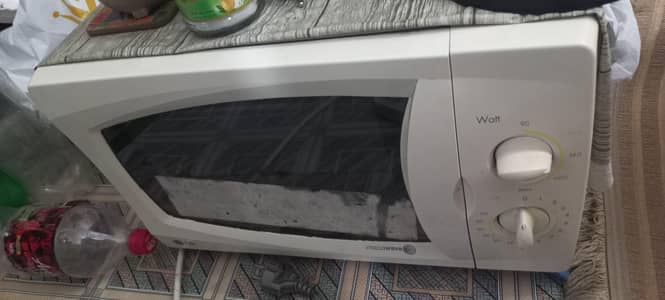 LG Microwave Oven
