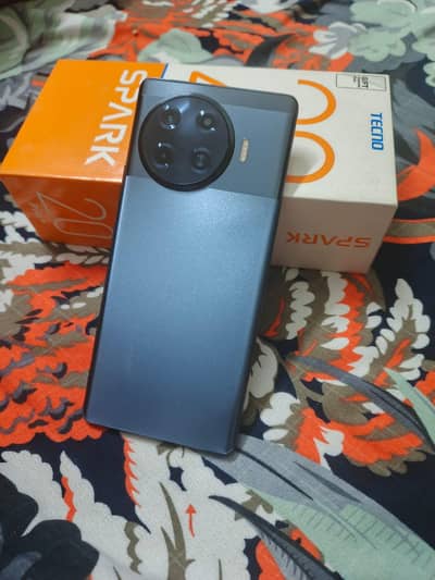 Tecno Spark 20 Pro Plus - in excellent condition