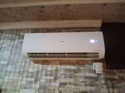 Haier 1.5 ton inverter AC _ well used and maintained