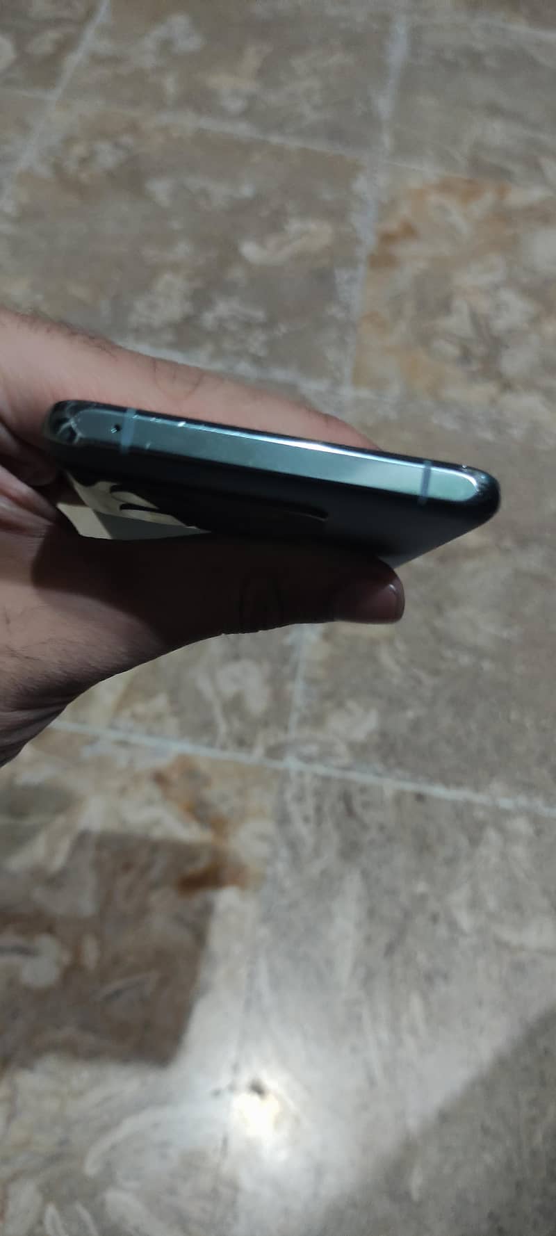 One Plus 10 Pro 4