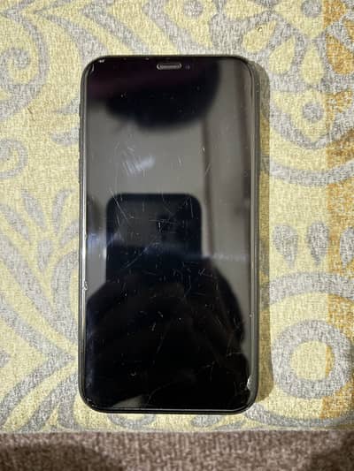 Apple iPhone XR