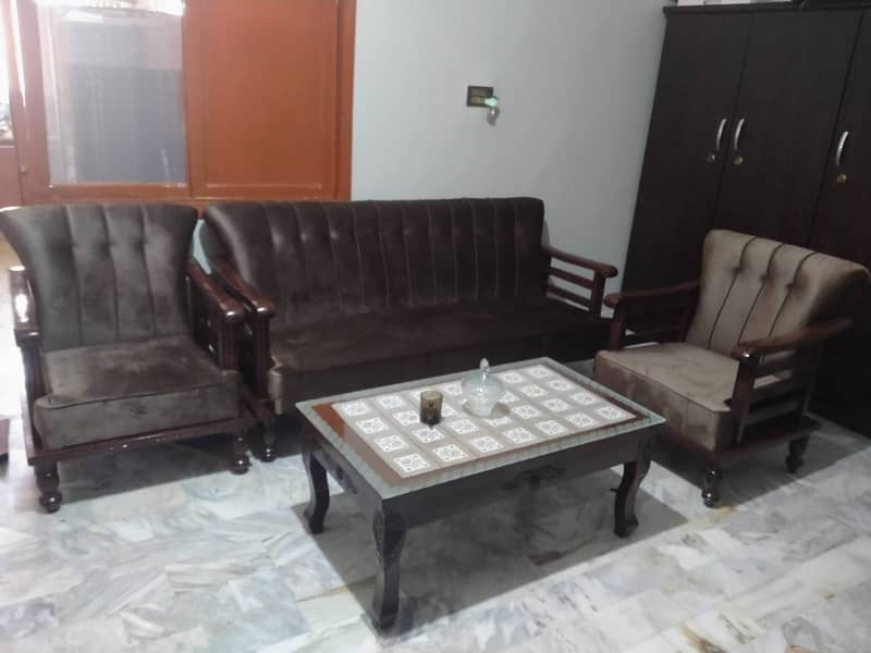 Bed Set, Sofa & Table, Dressing 4
