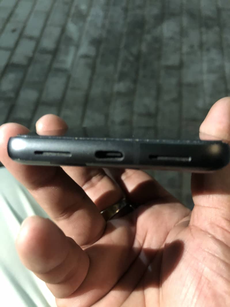 Google Pixel 8 3