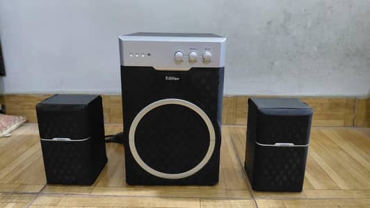 edifier r401