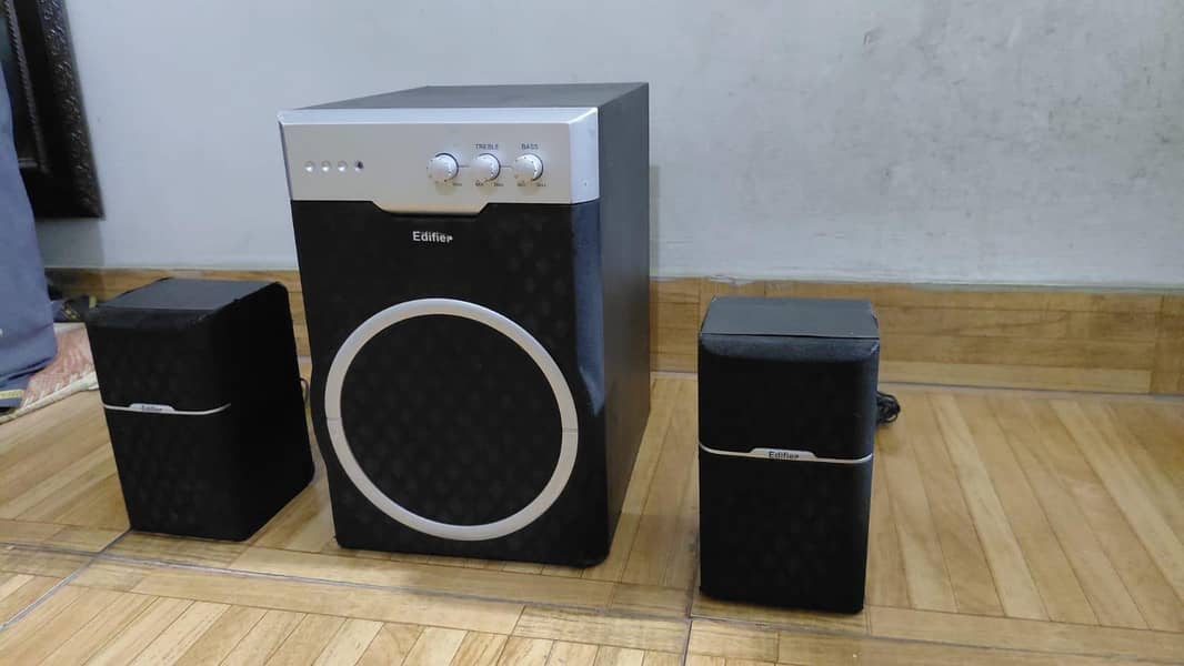 edifier r401 4
