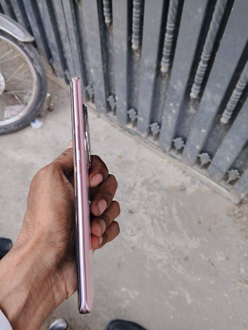 Infinix Zero 40 3