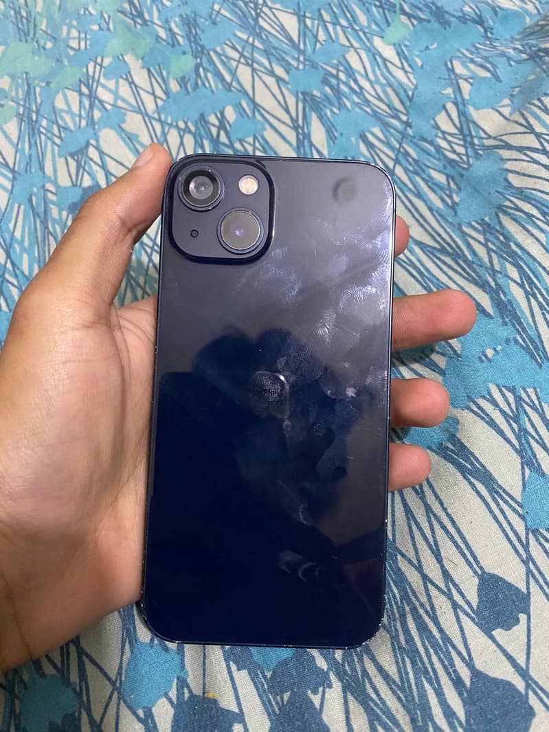 Apple iPhone 13 2