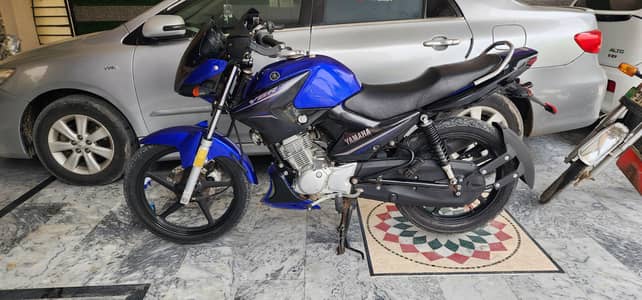 YBR 125 sports