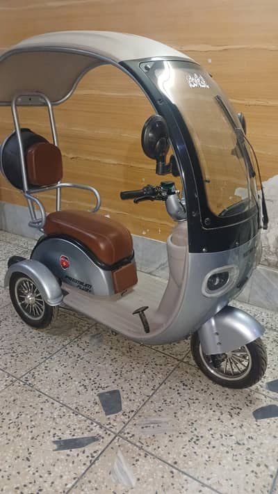e-scooty