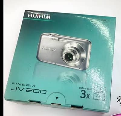 I am selling my camera 10 by 10