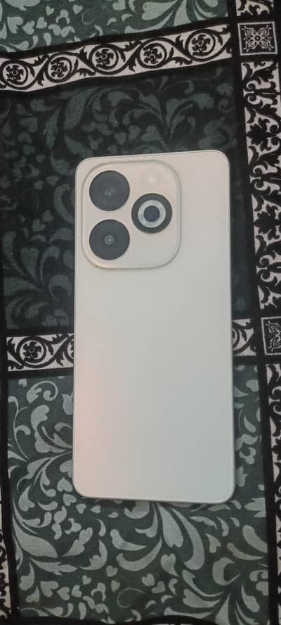Infinix smart 8 pro 4+4=8GB RAM, 128GB memory