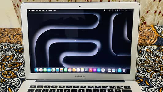 MacBook Air 8GB Ram 128GB Hard