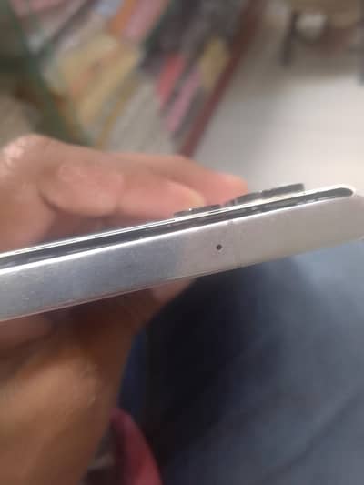 Samsung Mobile S22 Ultra board dead
