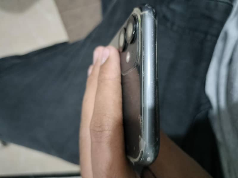 iphone 11 3