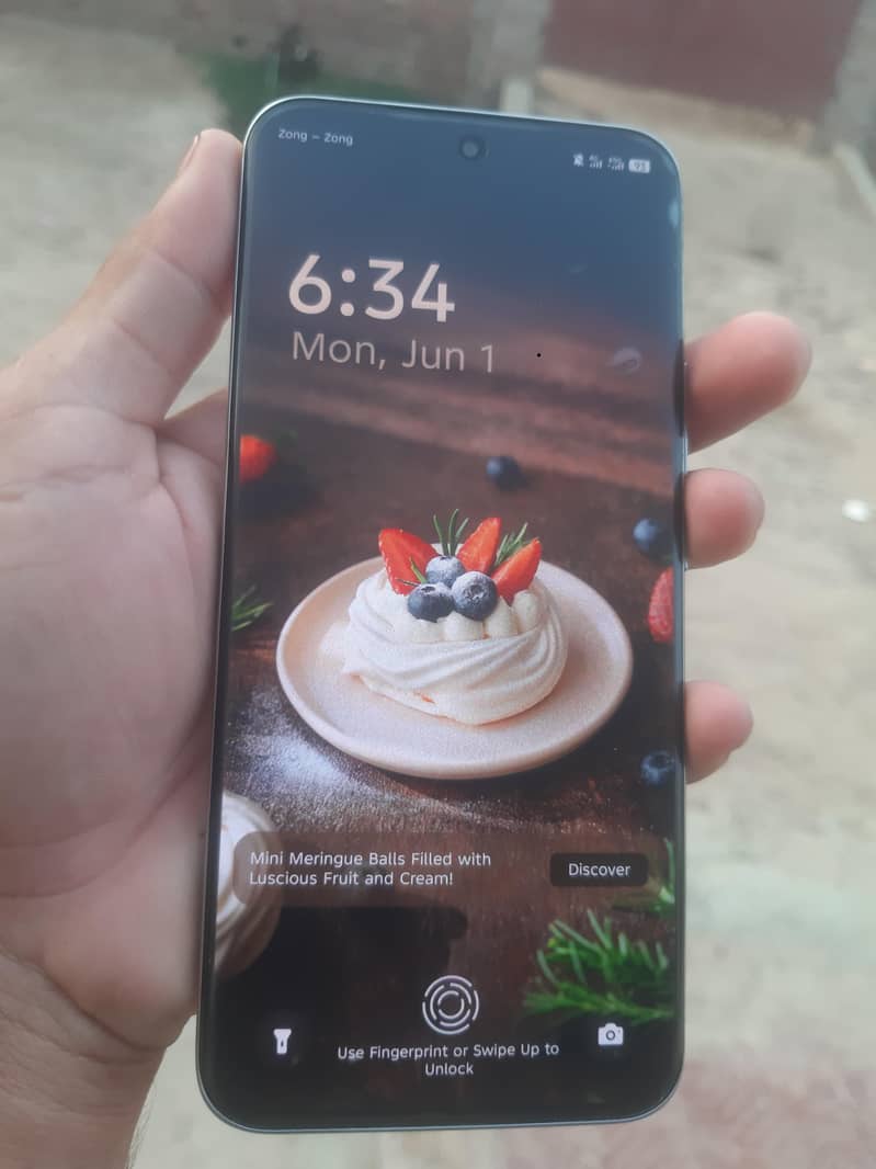 Tecno spark 40pro plus 4