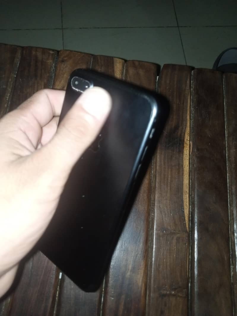 Apple iPhone 7 Plus 1