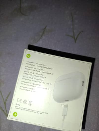 Apple air pods pro 2 2nd generation