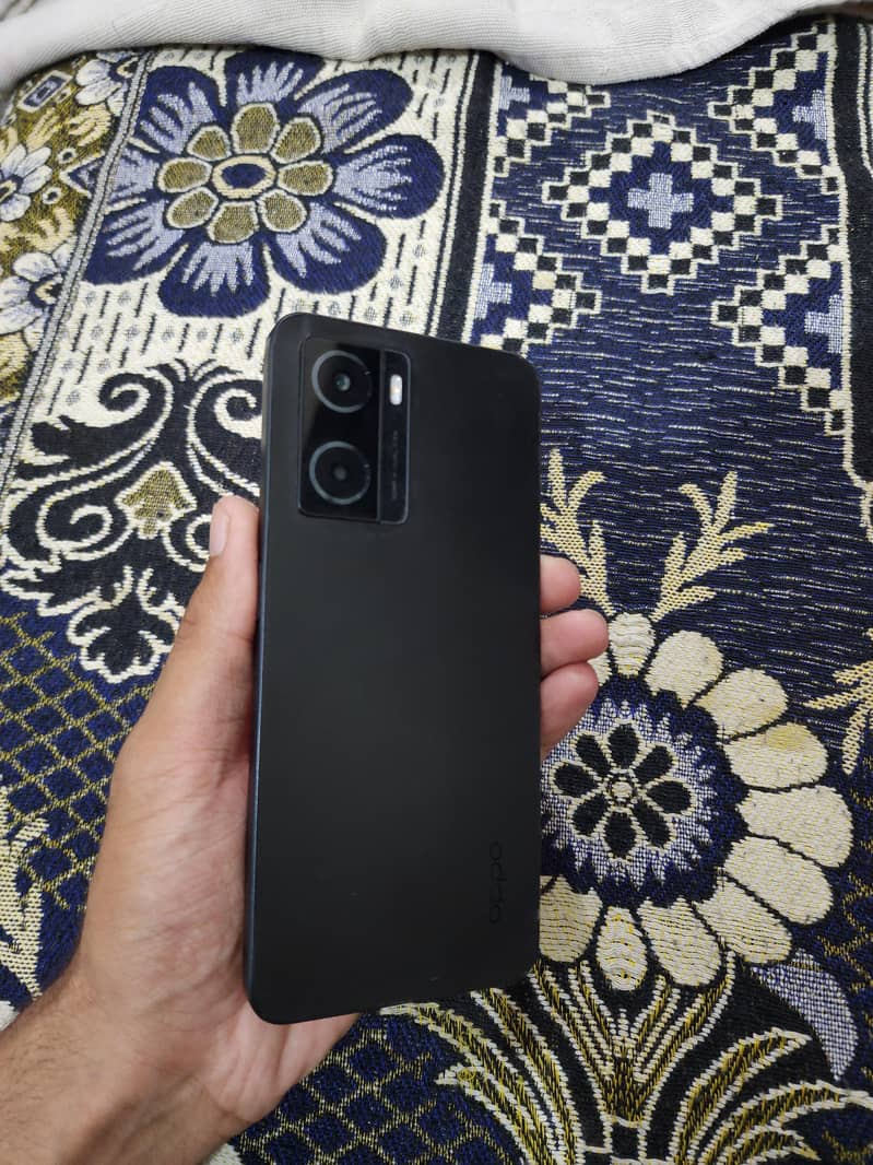 OPPO A77s 1
