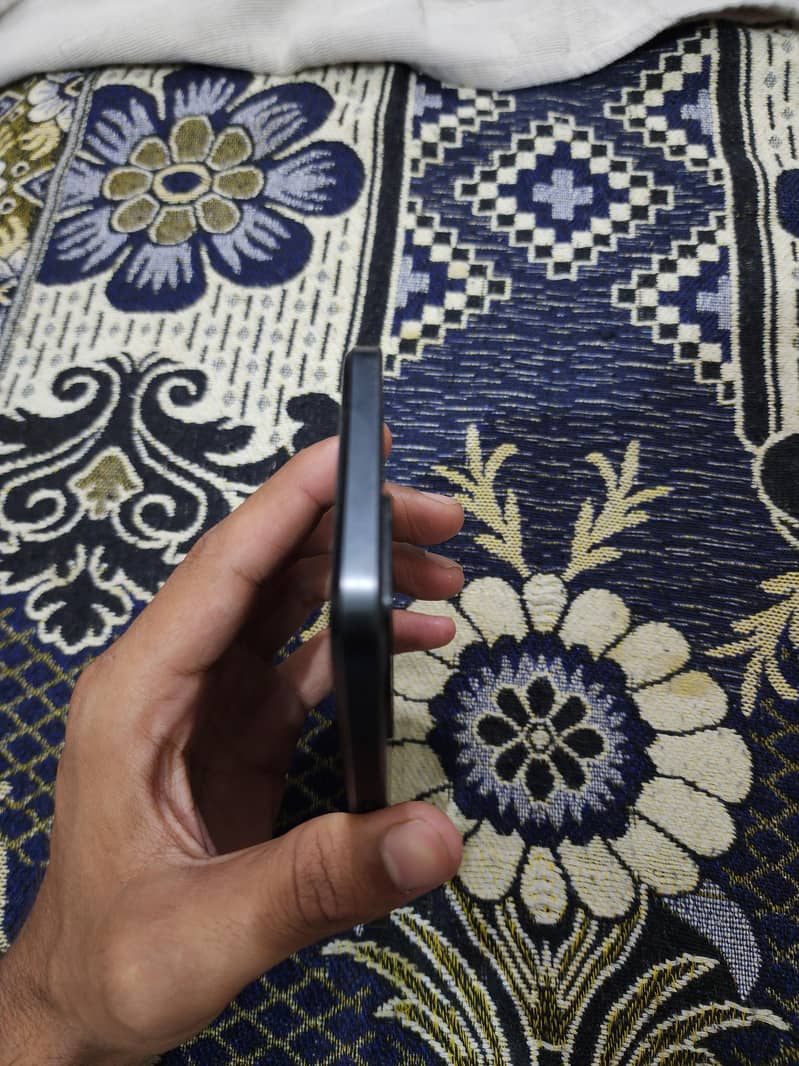 OPPO A77s 3