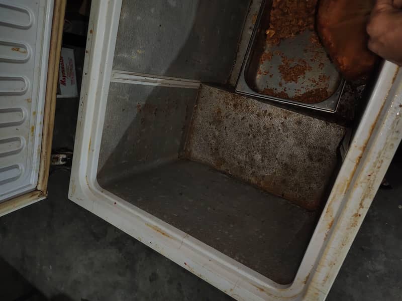 deep freezer 8