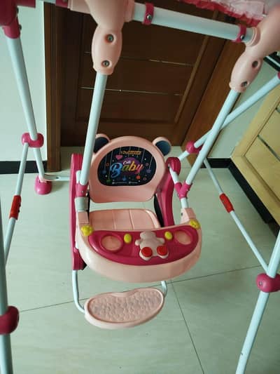 Baby swing for sale in new condition