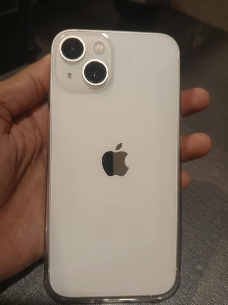 Apple iPhone 13 0