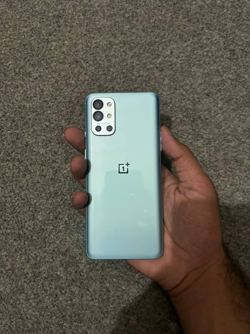 One Plus 9R 5