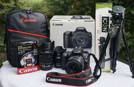 CANON EOS 200D II + ICON TRIPOD