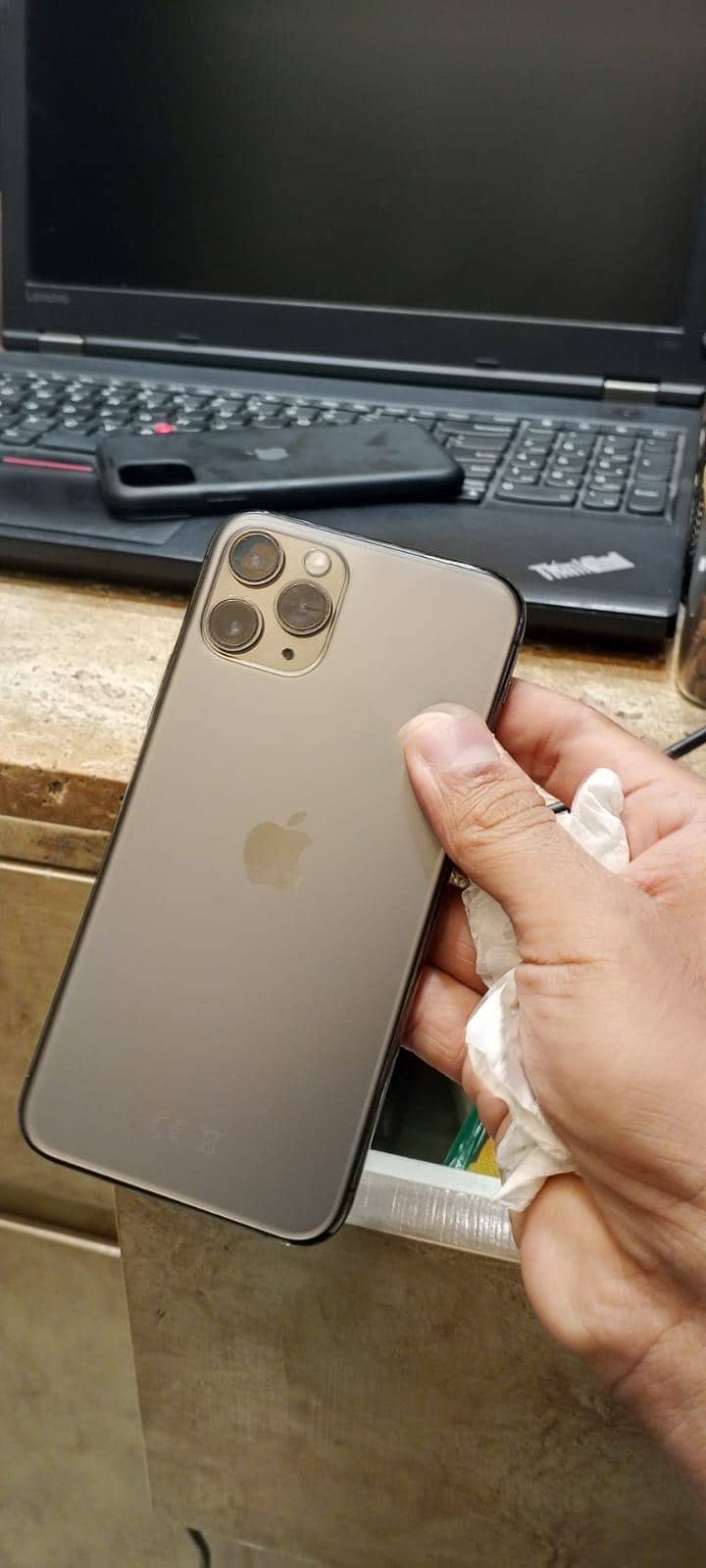 iphone 11 pro 3