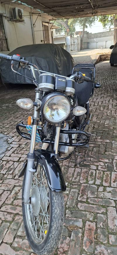 Suzuki GS 150 for sale