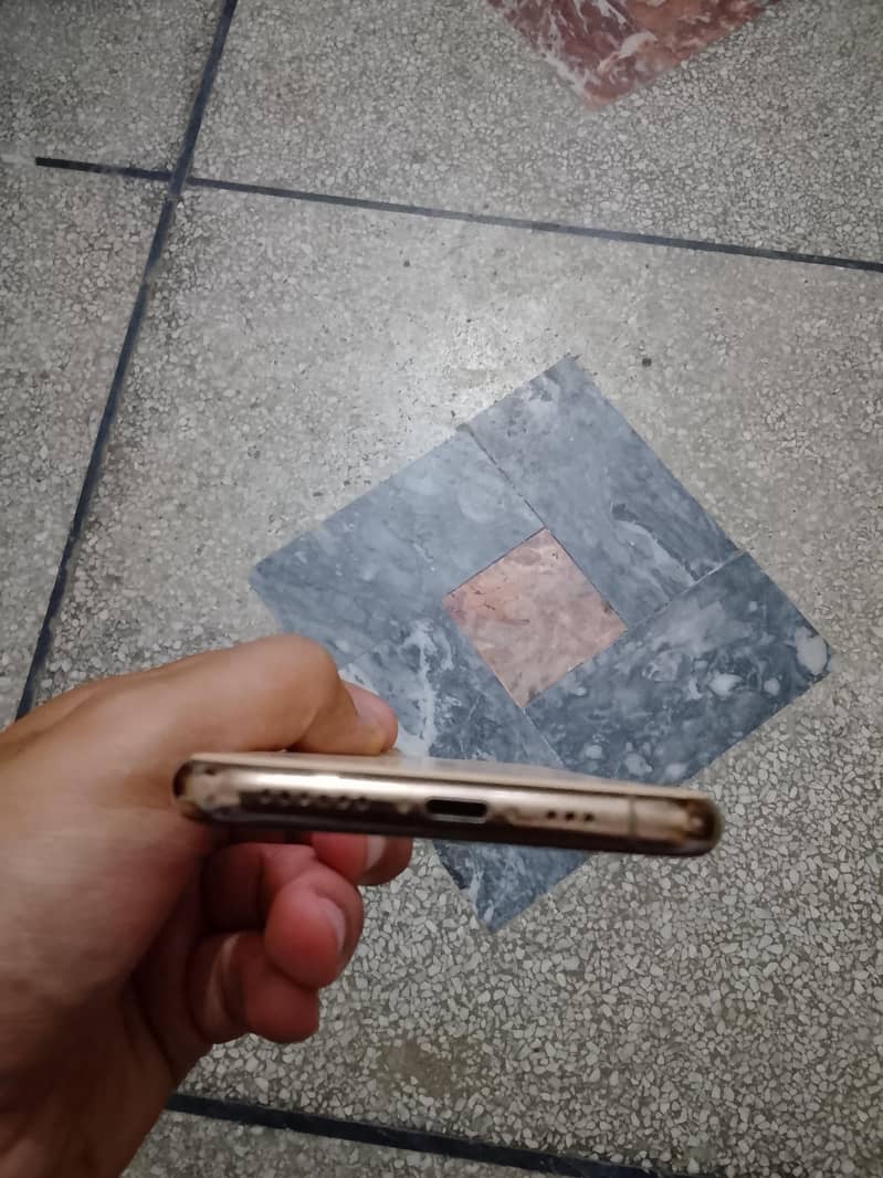 iphone 11 pro 3