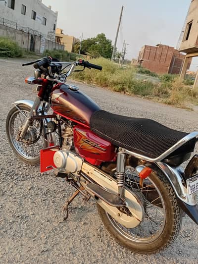 honda 125    2021 model