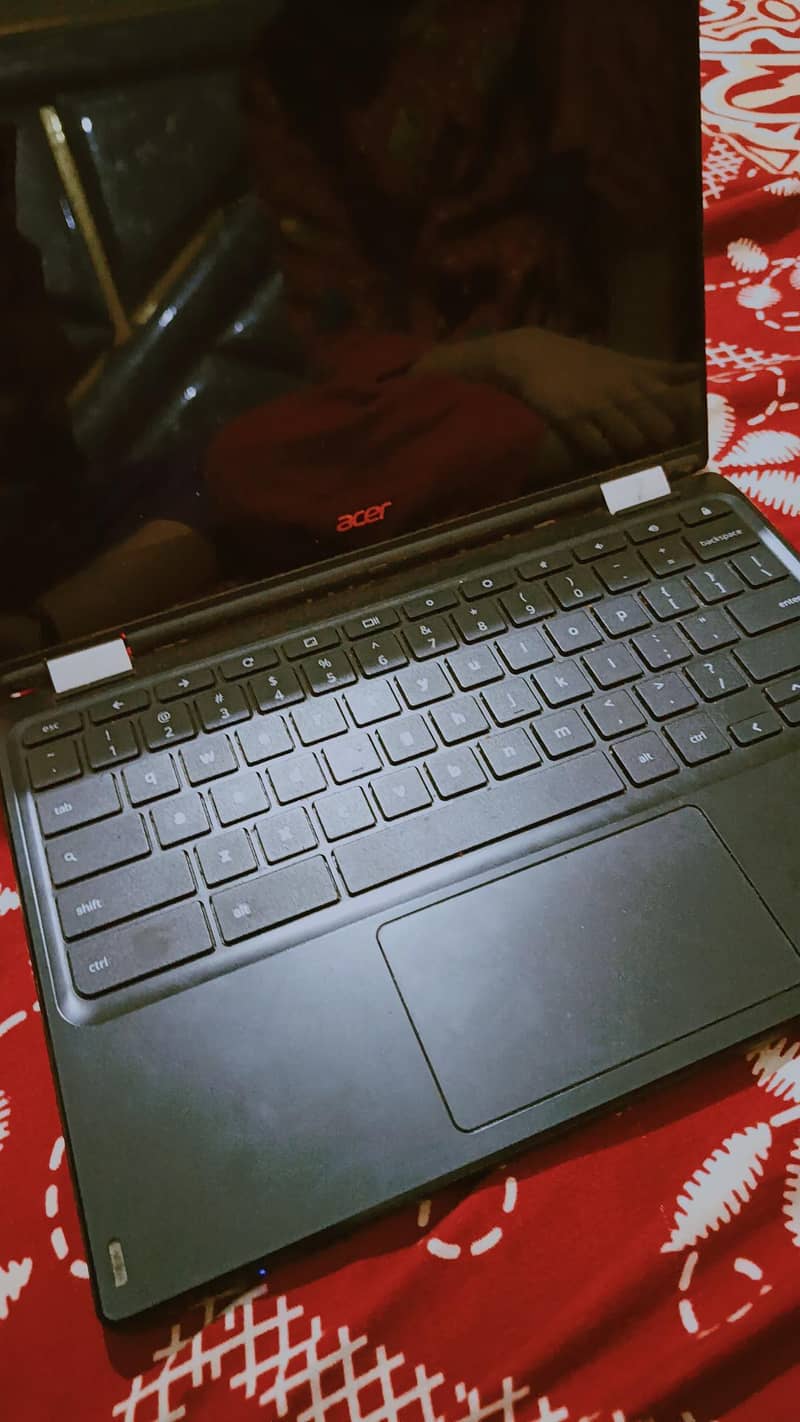 laptop 0