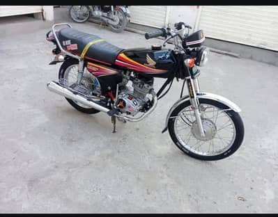 urgent for sale Honda Lahore number 2012 model lene wale raabta Karen