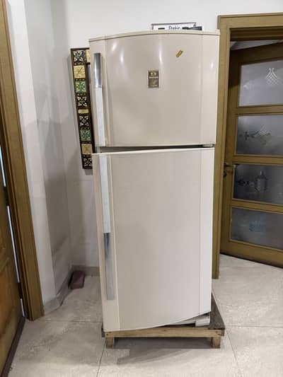 Old fridge for sale : Dawlance fridge model - 9188WBM