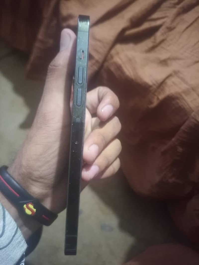 IPhone 13 Pro Max 3