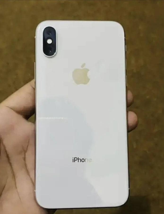 Apple iPhone X 4