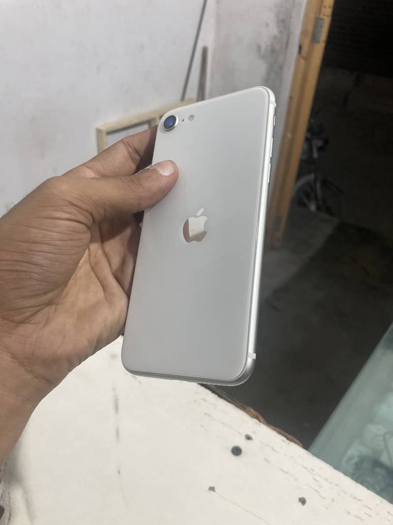 Apple iPhone SE 2
