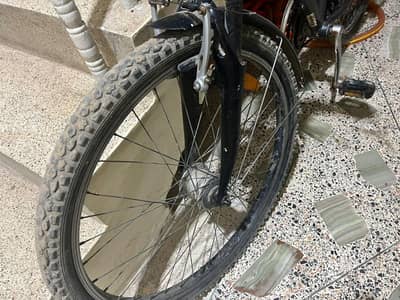 aluminium body condition 10/9 all ok hai bahar ki cycle hai