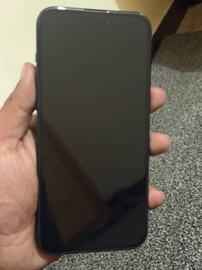 iPhone 15 Pro Max 1