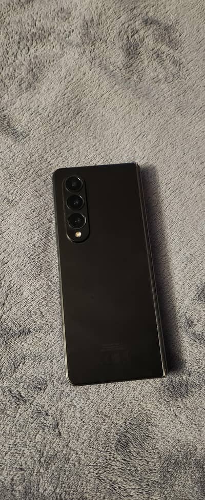 Samsung Mobile Z Fold 4 inner screen not working but out works 